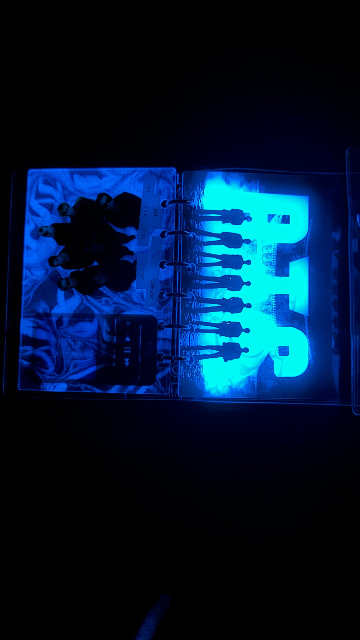 GLOW BTS/DISPLAY ONLY